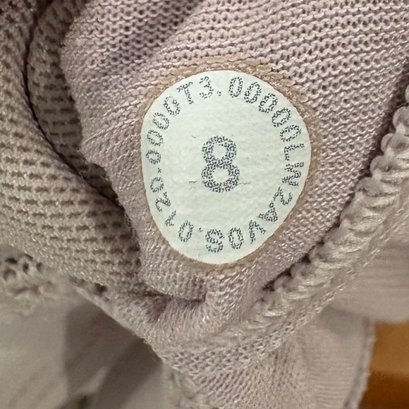 Lululemon Energy Bra *Long Line Pink Bliss - Picture 5 of 6